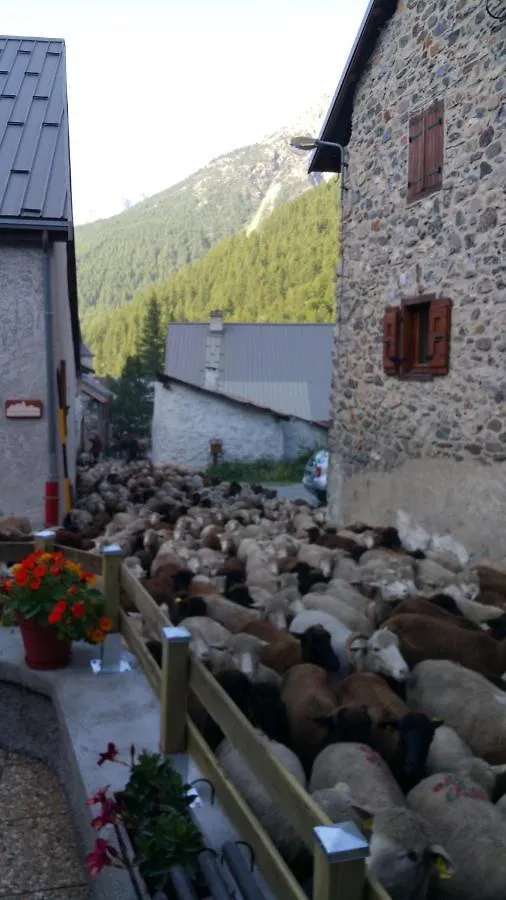 Chez Annie & Marcel Bed & Breakfast Le Monetier-les-Bains
