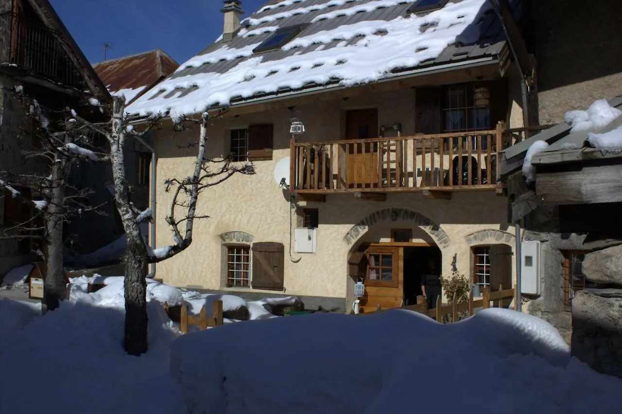 Chez Annie & Marcel Bed & Breakfast Le Monetier-les-Bains France